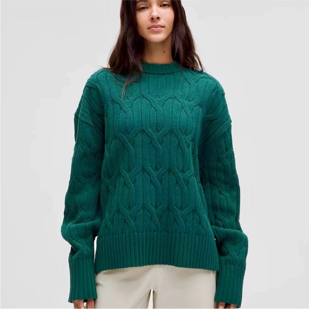 NWT Lululemon Cable‎ Knit Oversized Crewneck